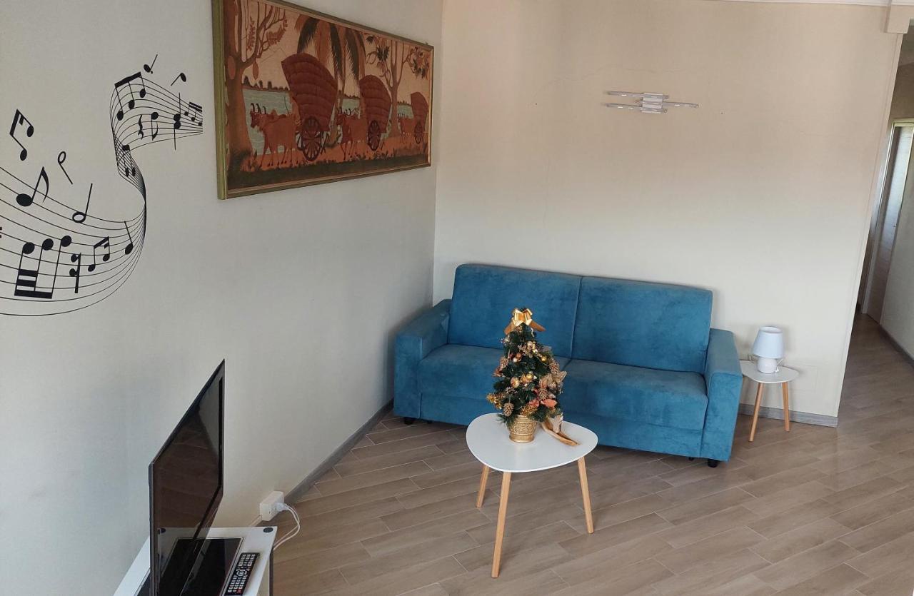 La Casa Di Ermes - Ampio Luminoso Appartamento A Tre Minuti Dal Centro Σαν Ρέμο Εξωτερικό φωτογραφία
